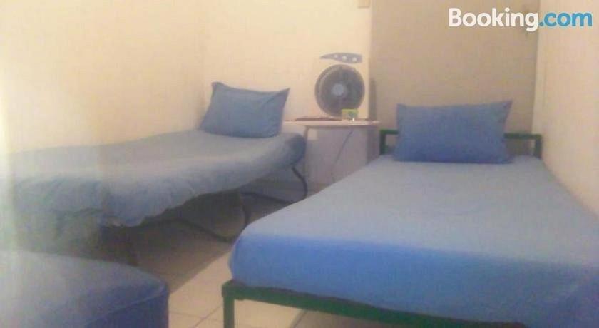 Kos Omah Yanto 19 Guest House Jakarta Luaran gambar